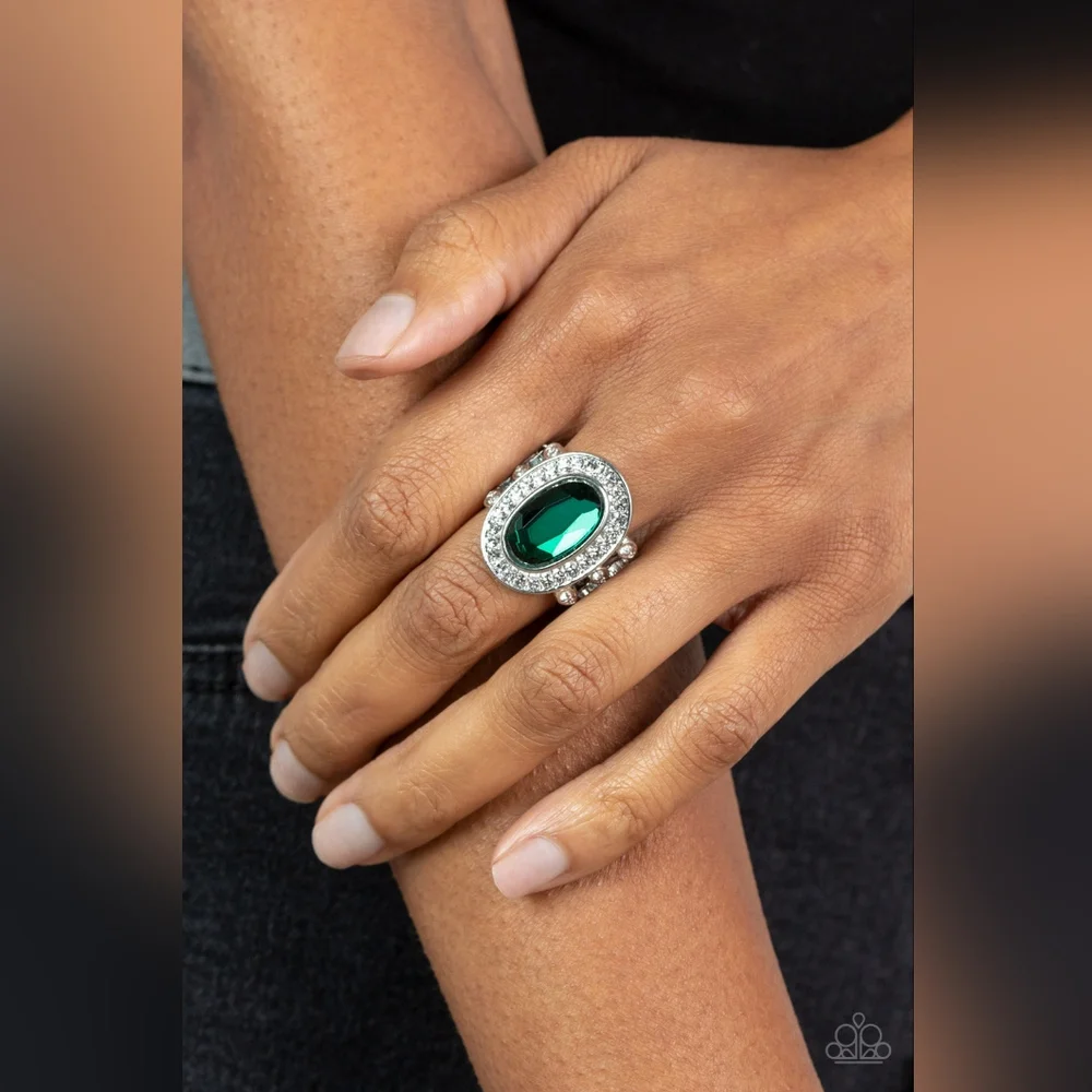 Always Oval-achieving Ring